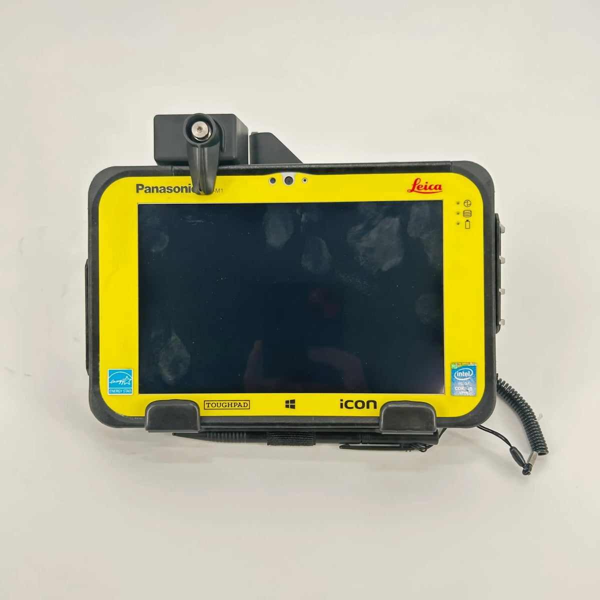 Leica iCON iCT30 9″ R80 with CC80